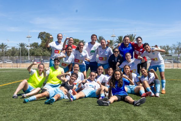 SCTORREVIEJAROJALESCF(femenino)-46_1667x1112