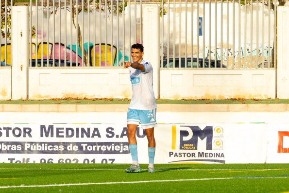 SCTORREVIEJATHADERROJALES(sinmarca)-34
