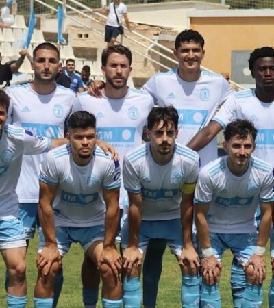 El SC Torrevieja devuelve al fútbol salinero a categoría nacional El SC El SC Torrevieja devuelve al fútbol salinero a categoría nacional El SC